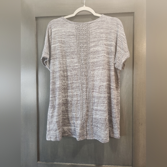 Gray women's top - Picture 2 of 3